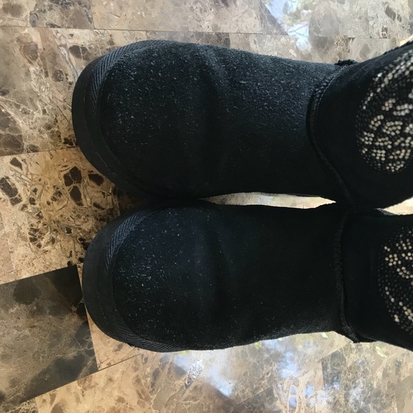 Secret Luxe Affair Australian boots - Picture 4 of 16